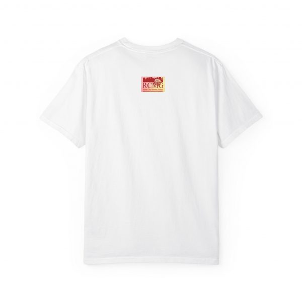 Lion Graphic T-Shirt, Artistic Tee for Animal Lovers, Summer Fashion, Gift for Friends, Casual Wear, RCMG Digital Design