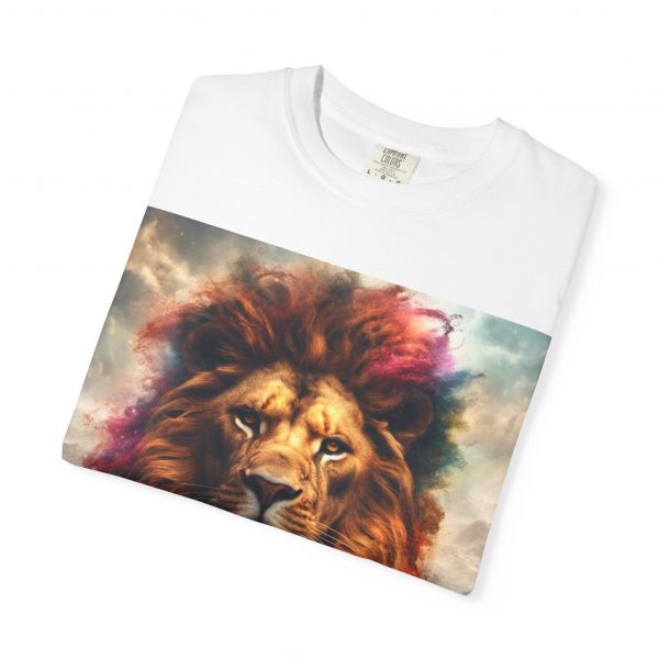 Lion Graphic T-Shirt, Artistic Tee for Animal Lovers, Summer Fashion, Gift for Friends, Casual Wear, RCMG Digital Design